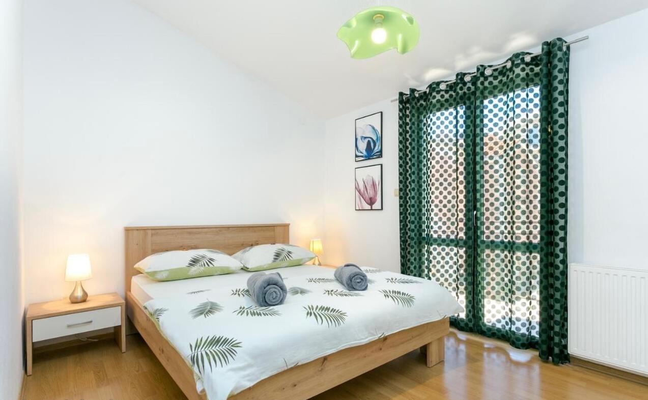 Apartman Bella Τρογκίρ Εξωτερικό φωτογραφία