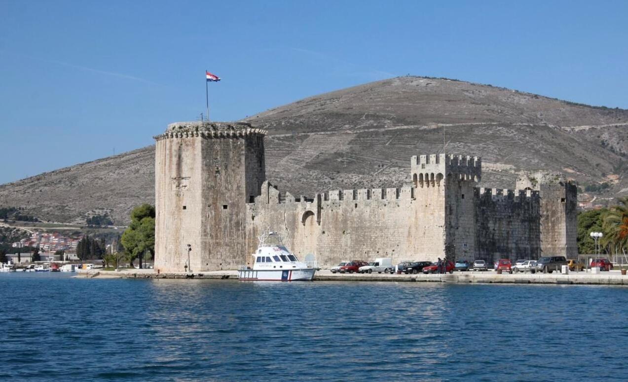 Apartman Bella Τρογκίρ Εξωτερικό φωτογραφία